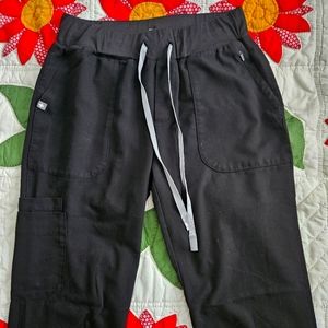 EUC Figs Zamora Jogger Scrub Bottoms